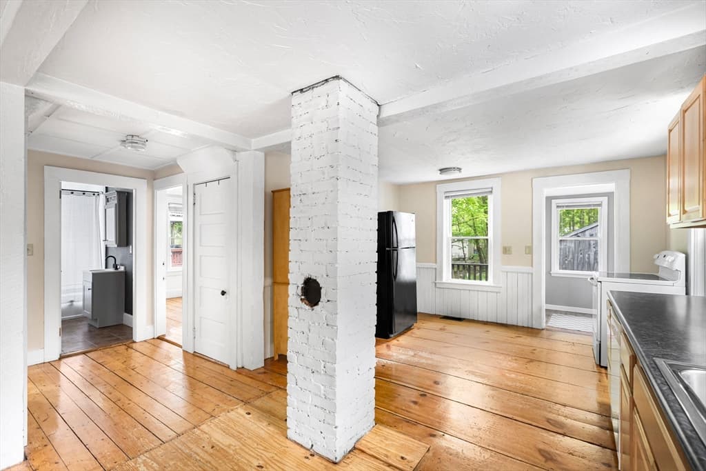 94 King St #1 photo 5