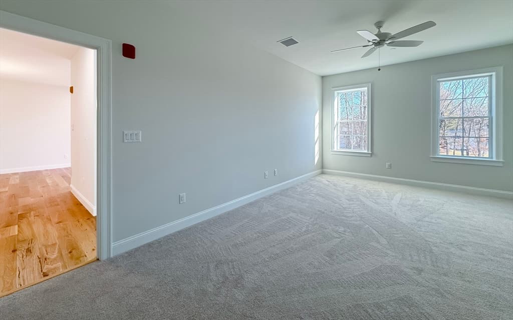 50 Coppersmith Way #5-105 photo 5