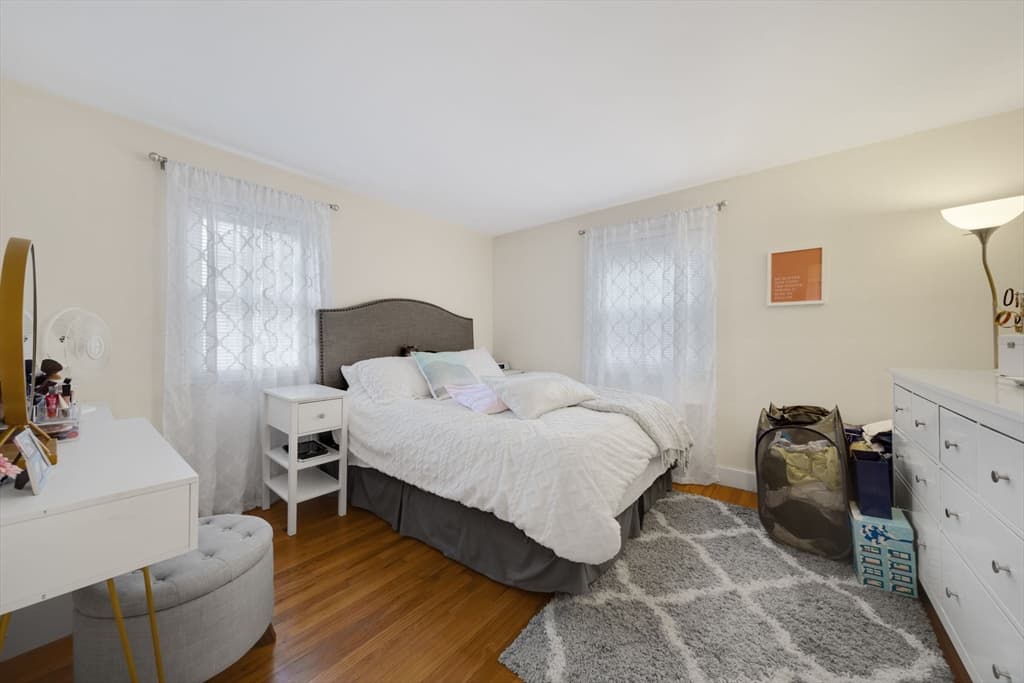 932 Massachusetts Ave #3 photo 4