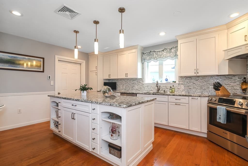 30 Fairway Dr #END photo 5