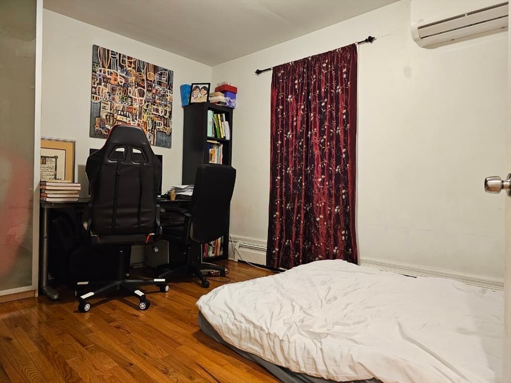 221 Washington St #3 photo 5