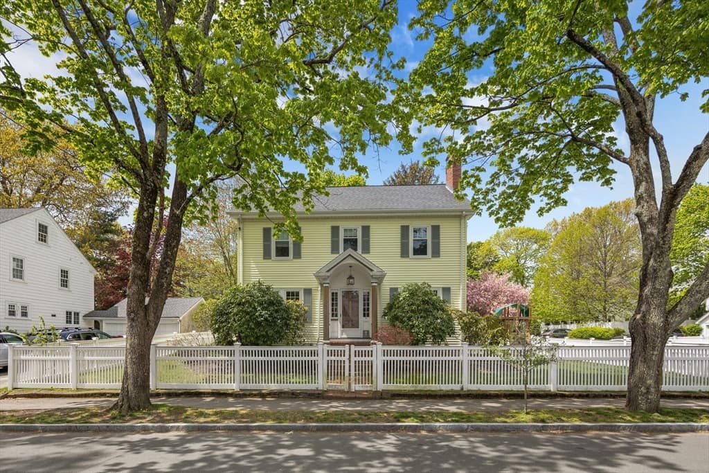 93 Governors Rd