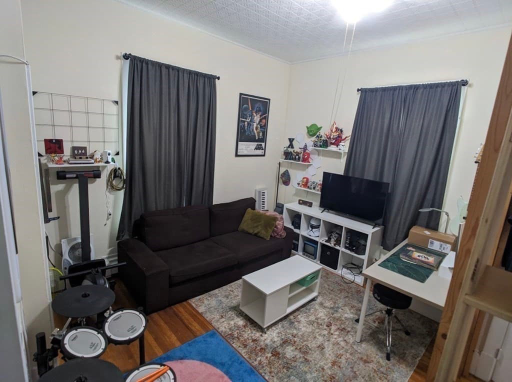 278 Harvard St #3