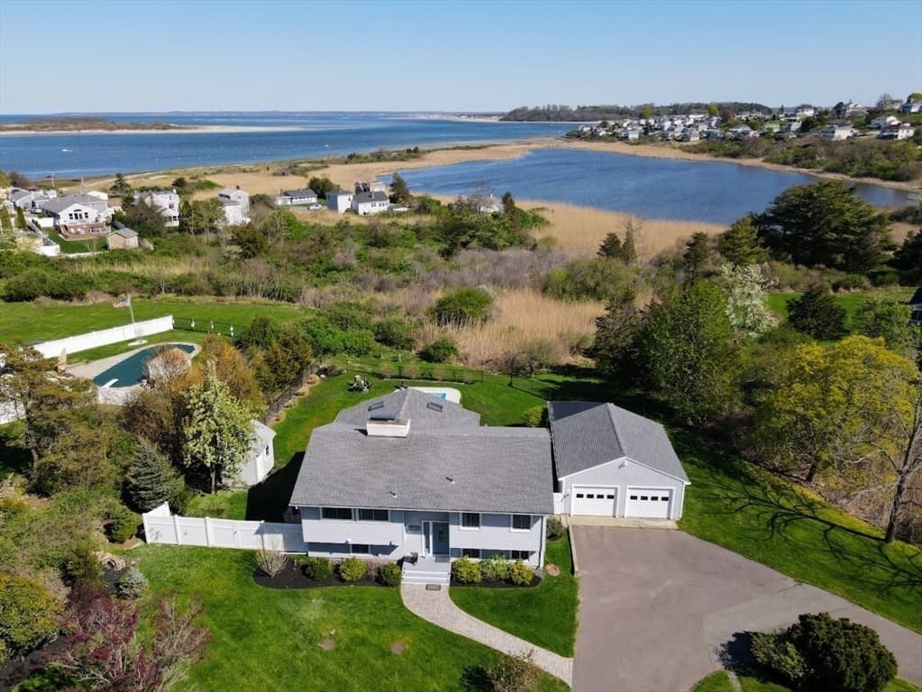 24 Clark Road