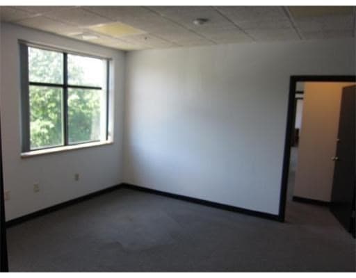 1168 Lakeview photo 2