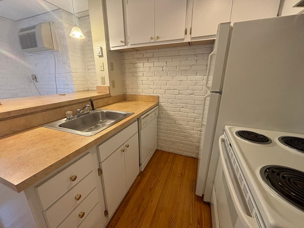 99 Hudson #GF photo 4