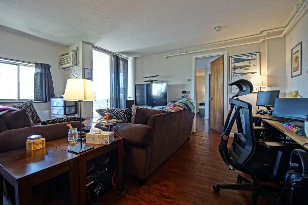 872 Massachusetts Avenue #803 photo 4