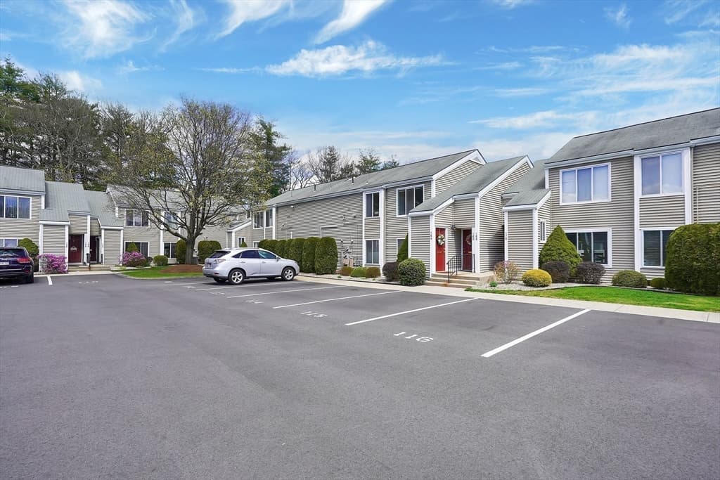 182 Nassau Dr #182