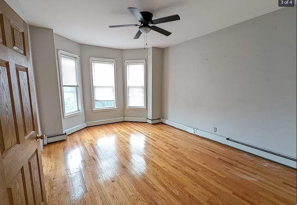 10 Kensington St #2 photo 2