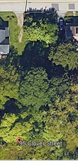 95 Clover St photo 2