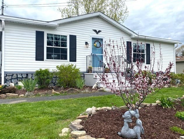 170 Champagne Rd. photo 3
