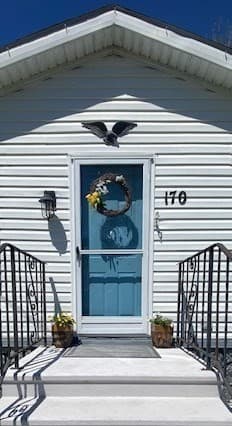 170 Champagne Rd. photo 4
