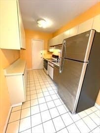 137 Englewood Ave #22 photo 3