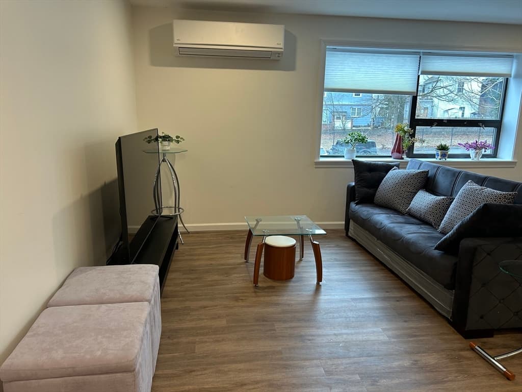 64 Salem Street #204 photo 3