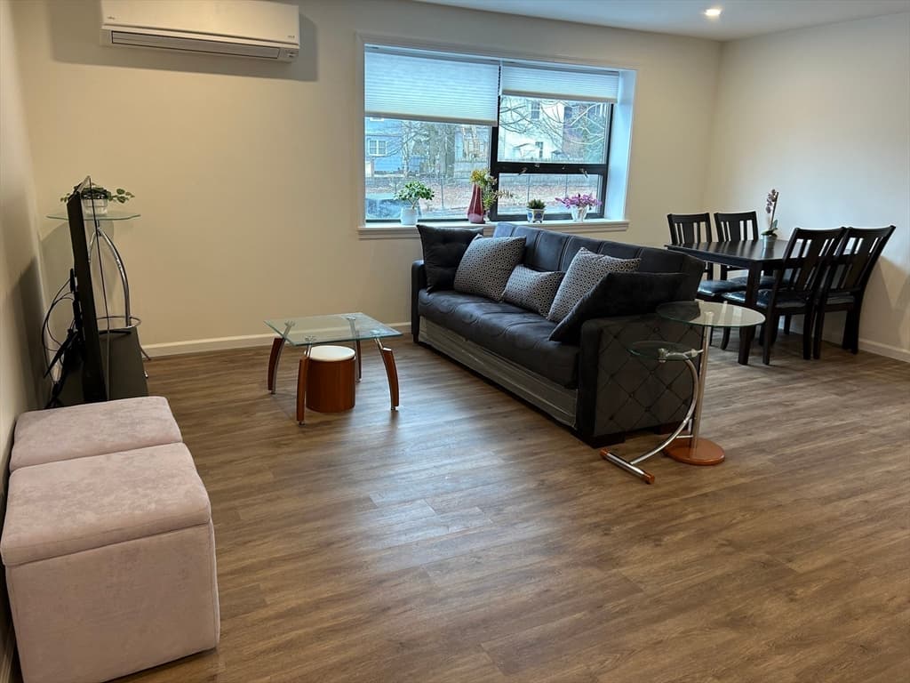 64 Salem Street #204 photo 4