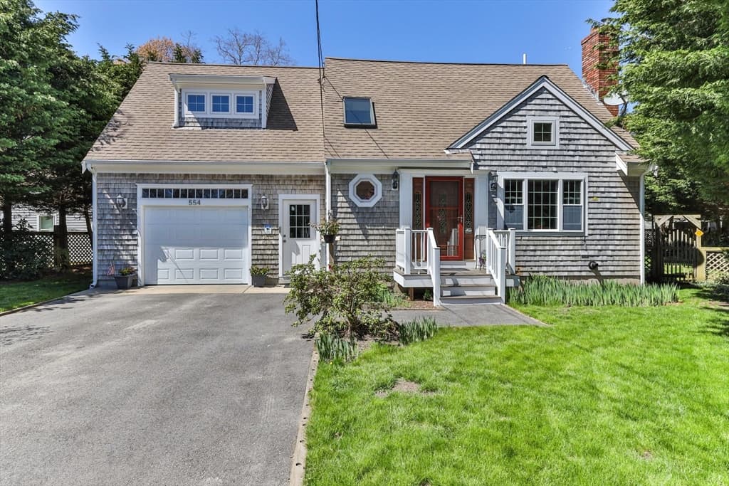 554 Strawberry Hill Rd