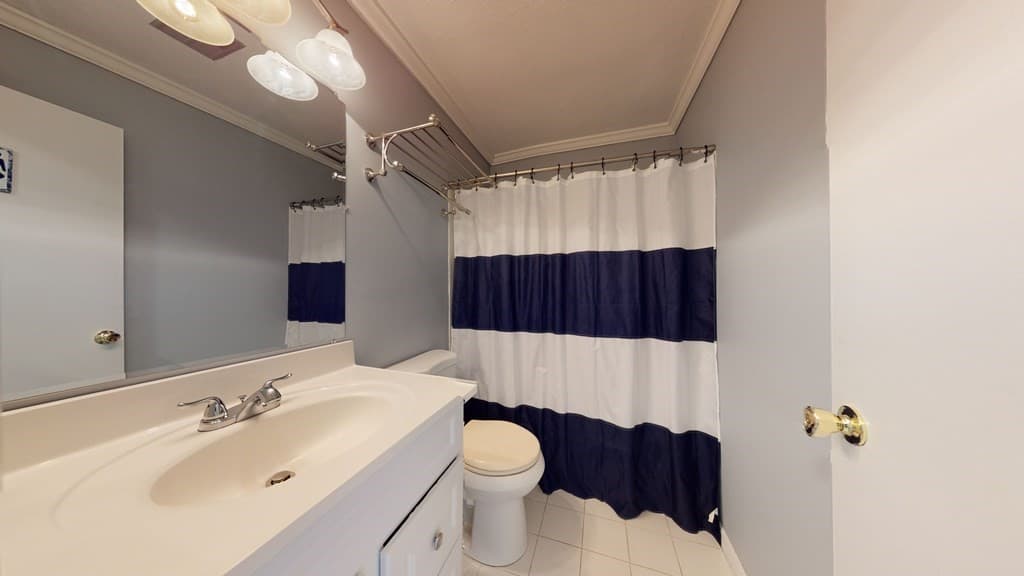 181 Salem Street #17 photo 3