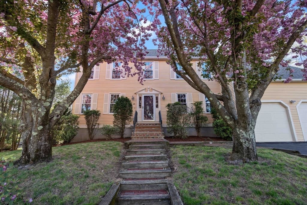 28 Stevin Dr