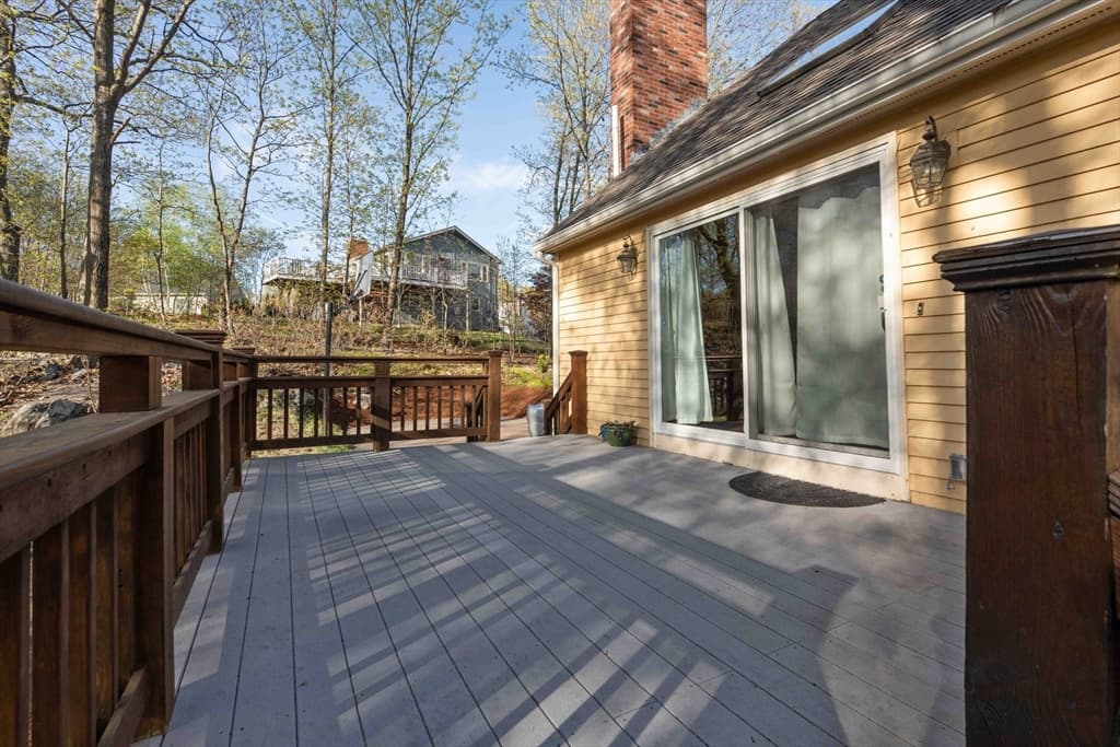28 Stevin Dr photo 4