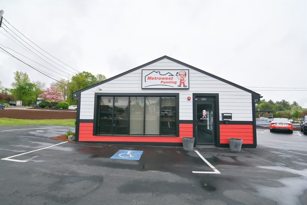 293 W Main St