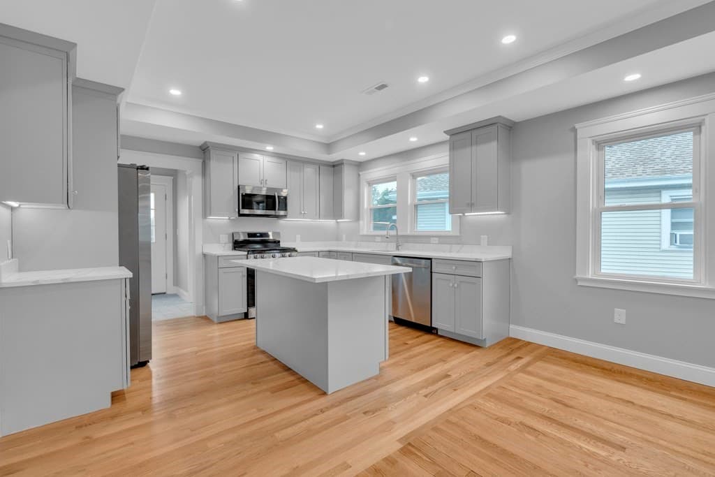 48 Webster St #0 photo 3