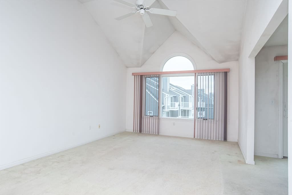 700 Shore Dr #914 photo 4