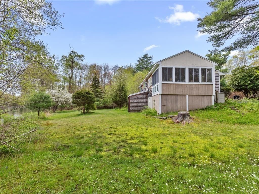 155 Maple Street photo 5