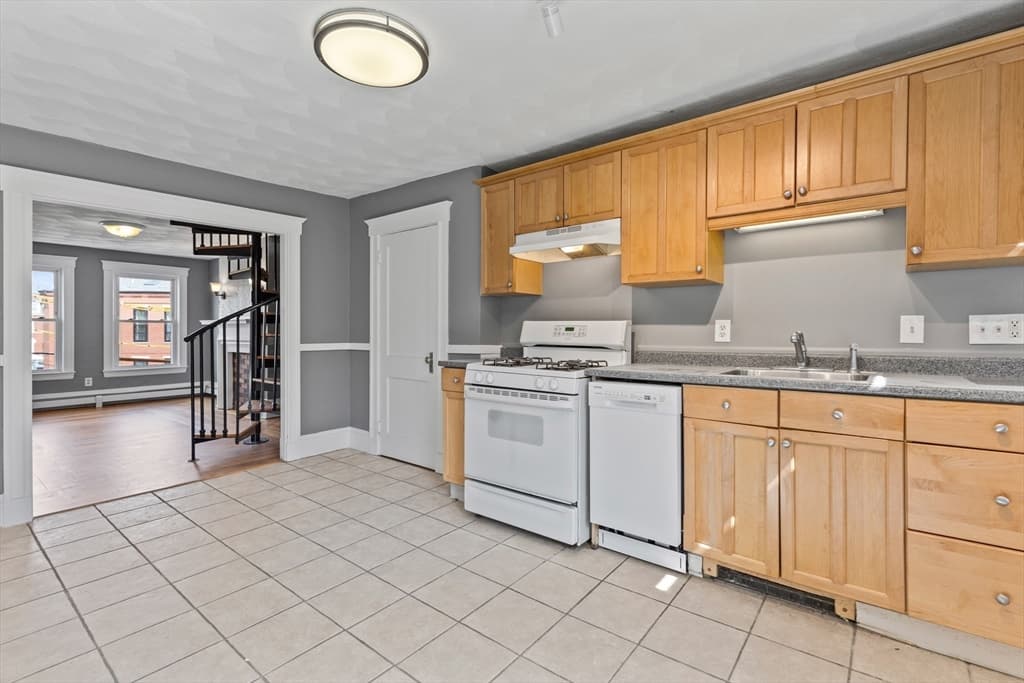 73 Divison Street #3 photo 4