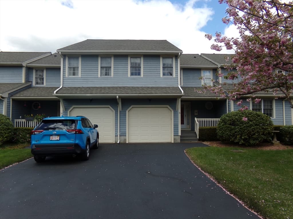 34 Betsy Riss Cir #34