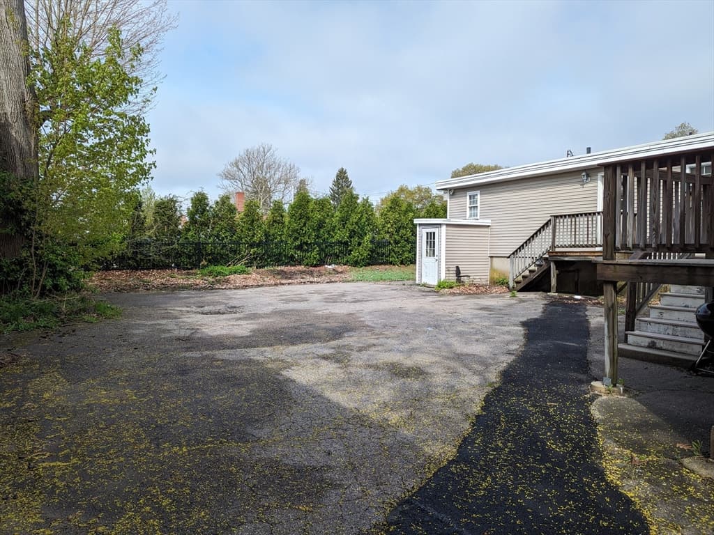 82 Emmons photo 5