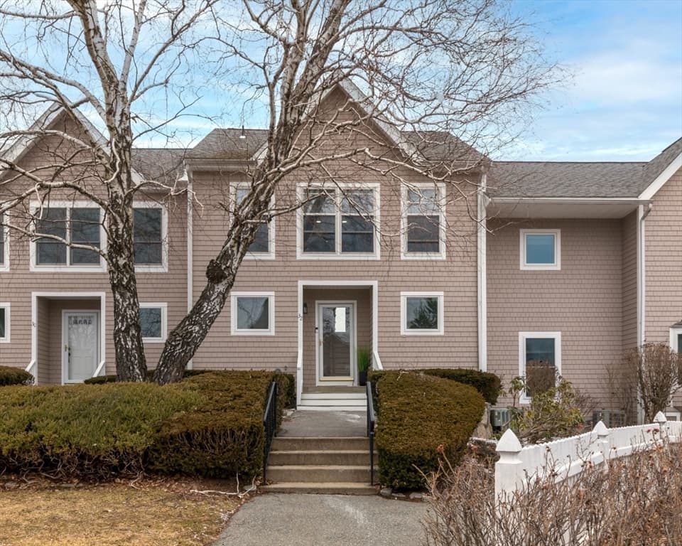 32 Whaler Ln #32
