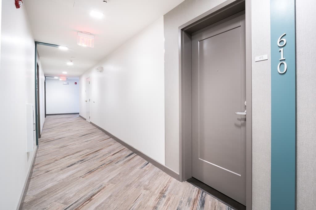 180 Telford Street #610 photo 3