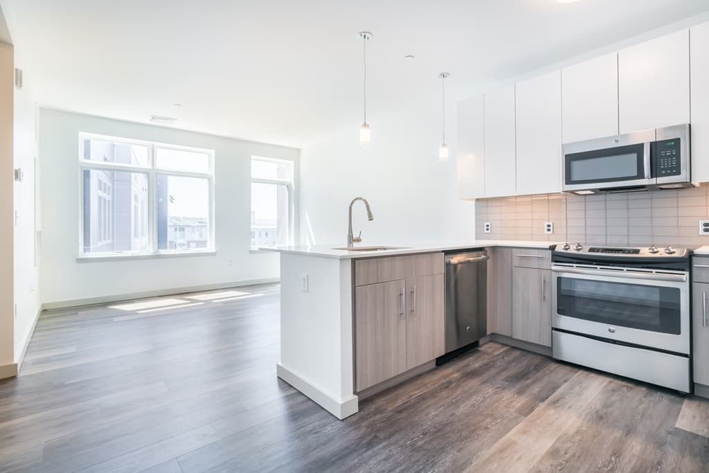 180 Telford Street #610 photo 4