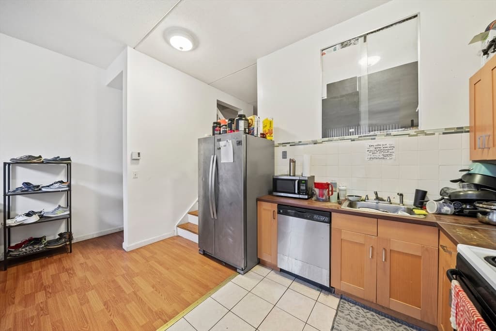 89 Lawn St #89 photo 3