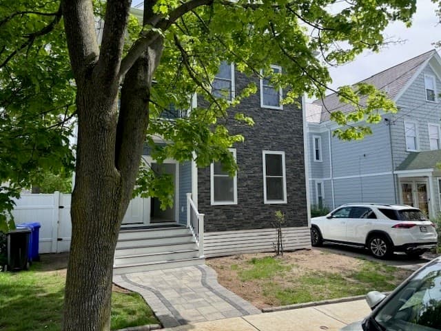 22 Garland Ave #1 photo 3