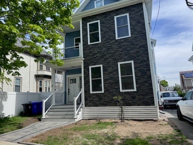22 Garland Ave #1 photo 4