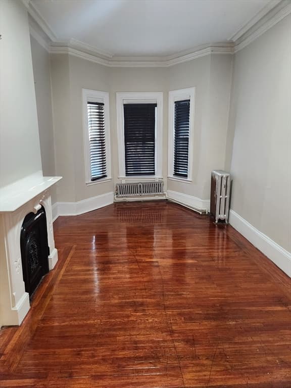 100 Pleasant St #2