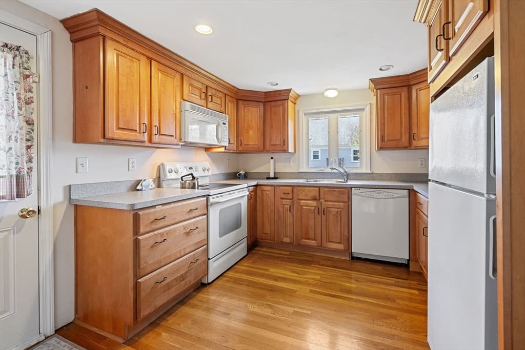 27 Chestnut Street photo 3