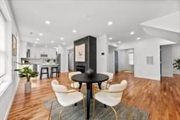 15 Bancroft St #3
