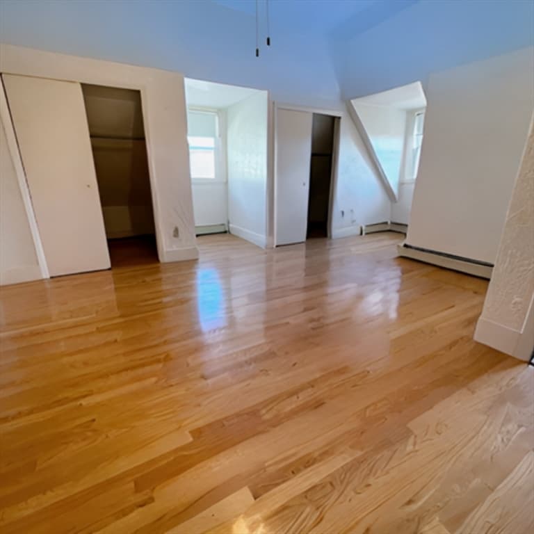92 Thurston #3 photo 2