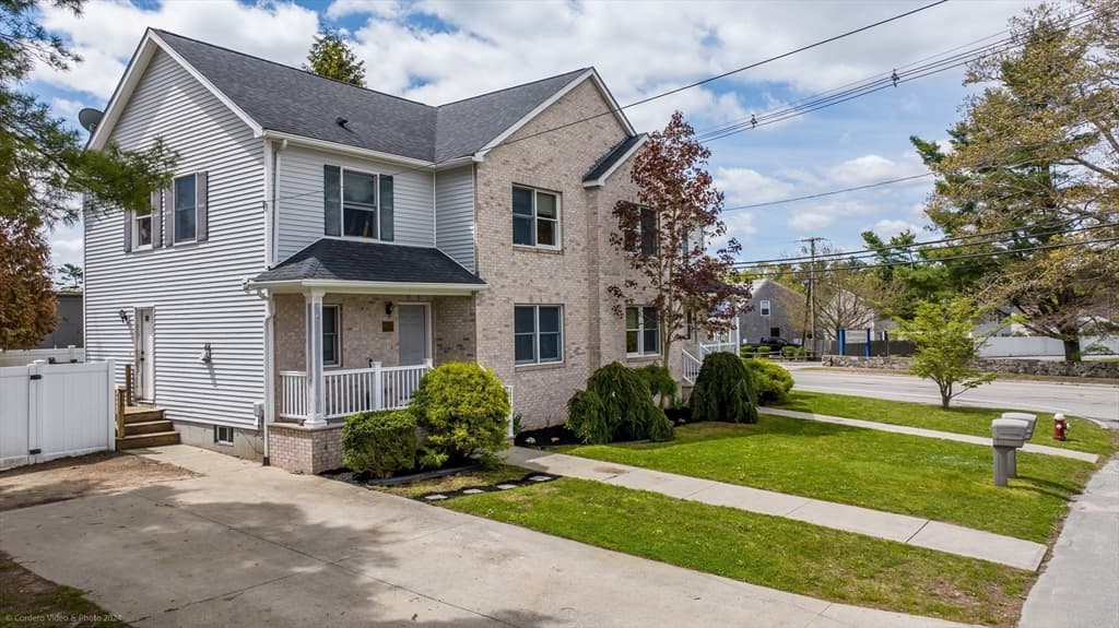 4488 Acushnet Ave #B photo 2