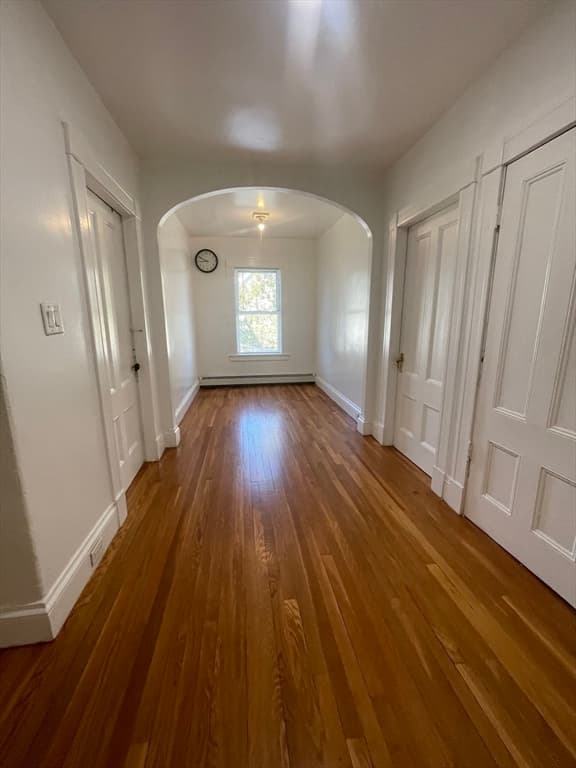 81 Beacon St photo 4
