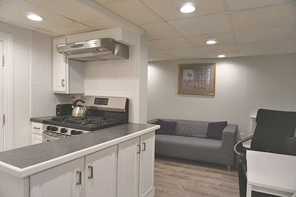 25 Lambert St #B photo 2