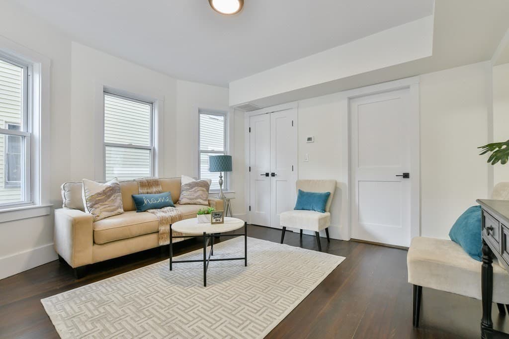 27 Armandine St #2 photo 5