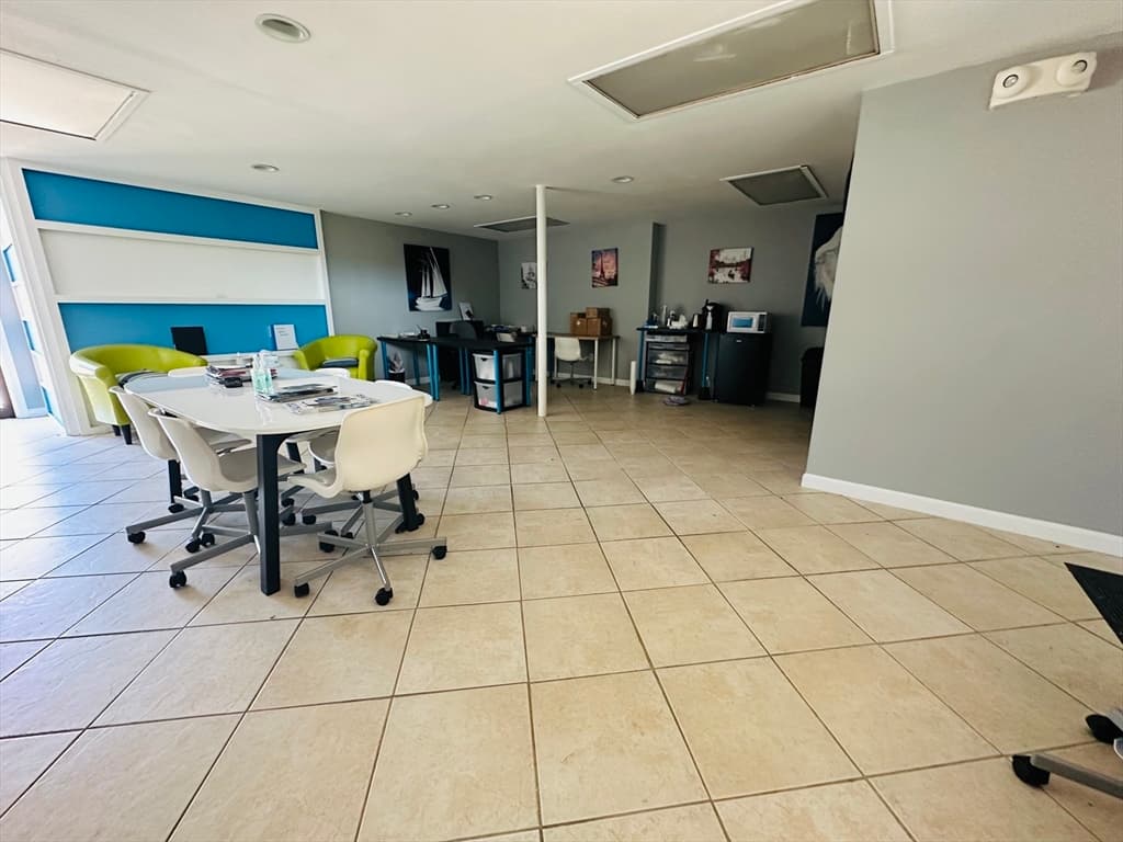 12 Harding St #106 photo 5