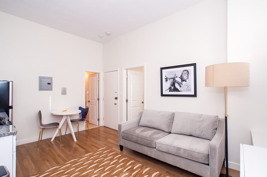 102 Chandler St #9 photo 3