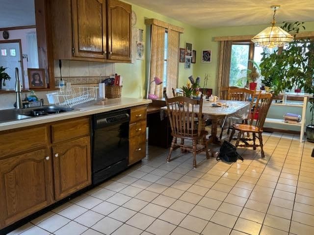 19 Dewitt Street #SF photo 5