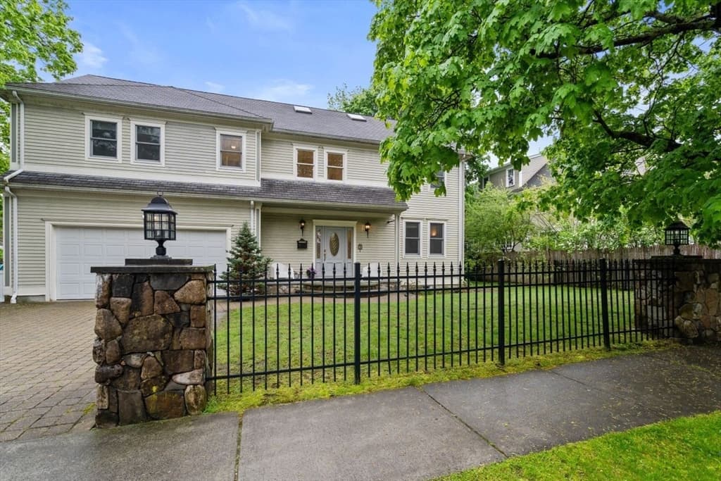 88 Wiswall Rd photo 2