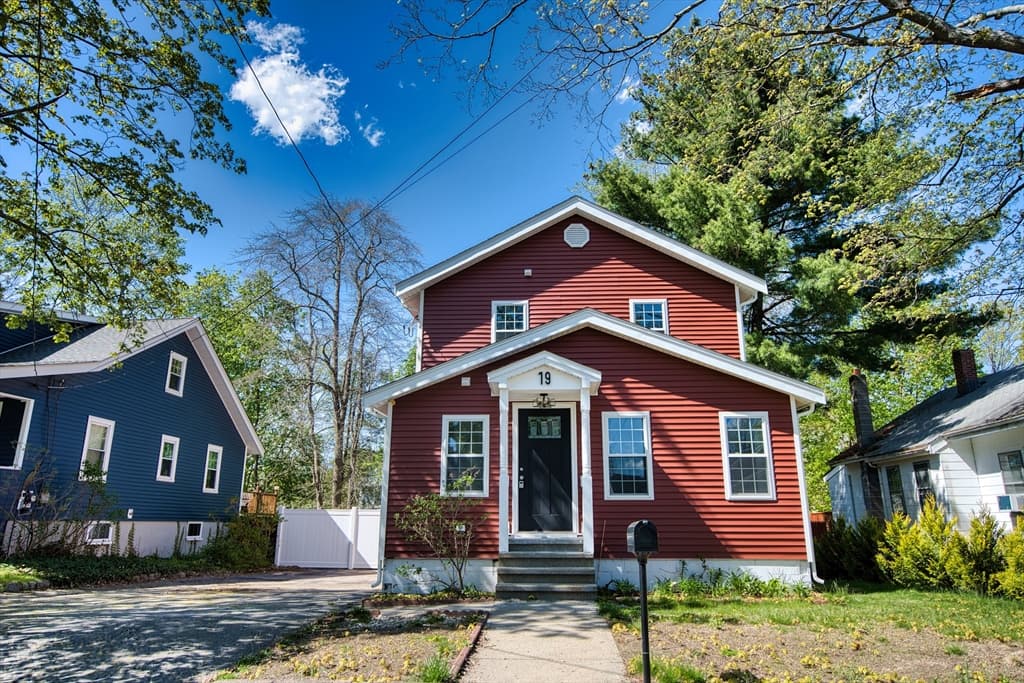 19 Vesey Rd photo 2