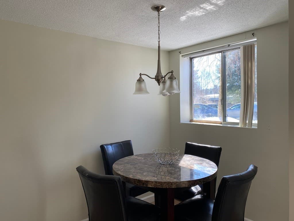 1208 Greendale Ave. #209 photo 4